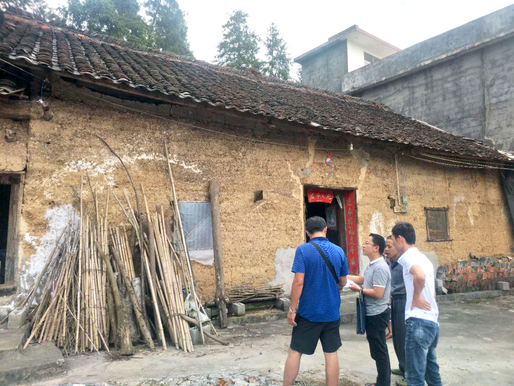南丹县八圩乡危房2.jpg